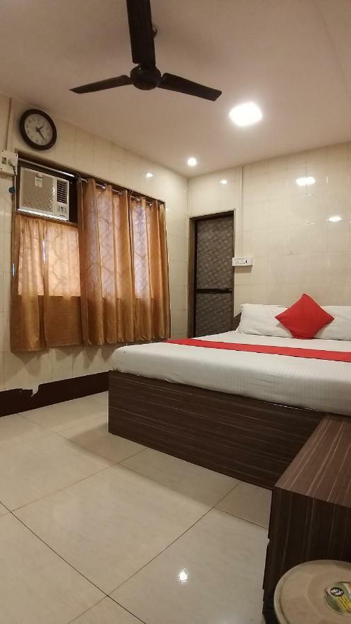 Hotel Saim Palace Mumbai Ngoại thất bức ảnh