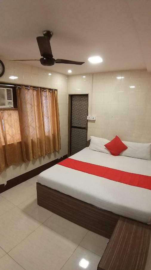 Hotel Saim Palace Mumbai Ngoại thất bức ảnh